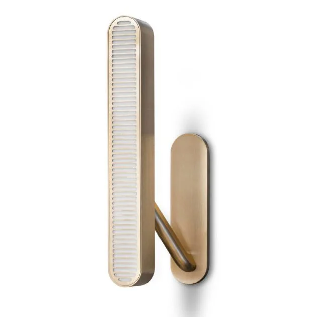 BROWN Wall